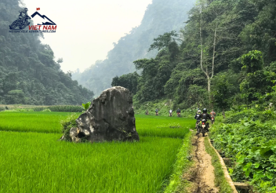 Ba Be National Park to Hanoi/ 260 km